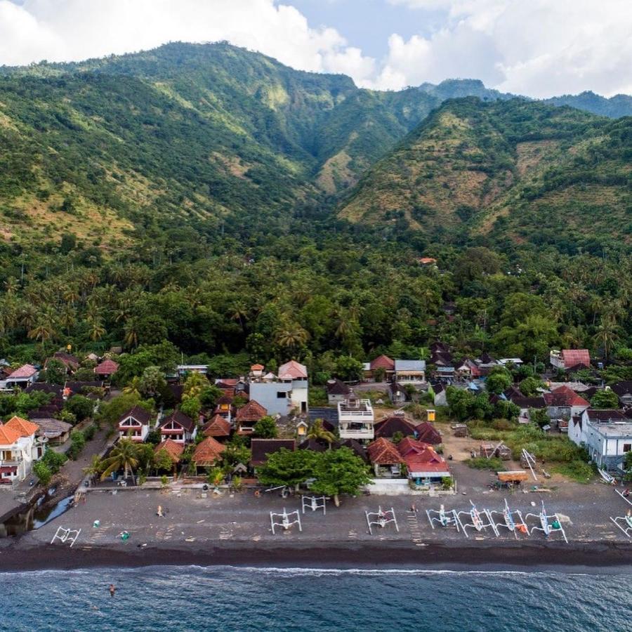 Solaluna Beach Homestay Amed Eksteriør billede