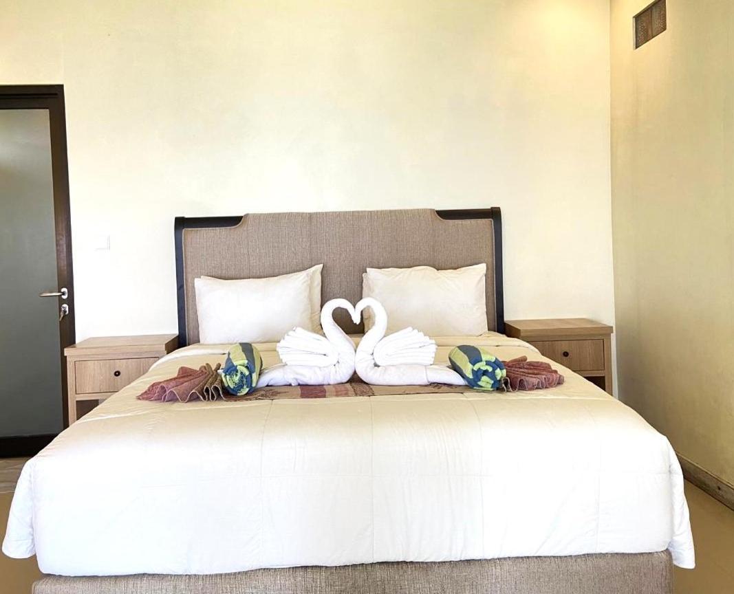 Solaluna Beach Homestay Amed Eksteriør billede