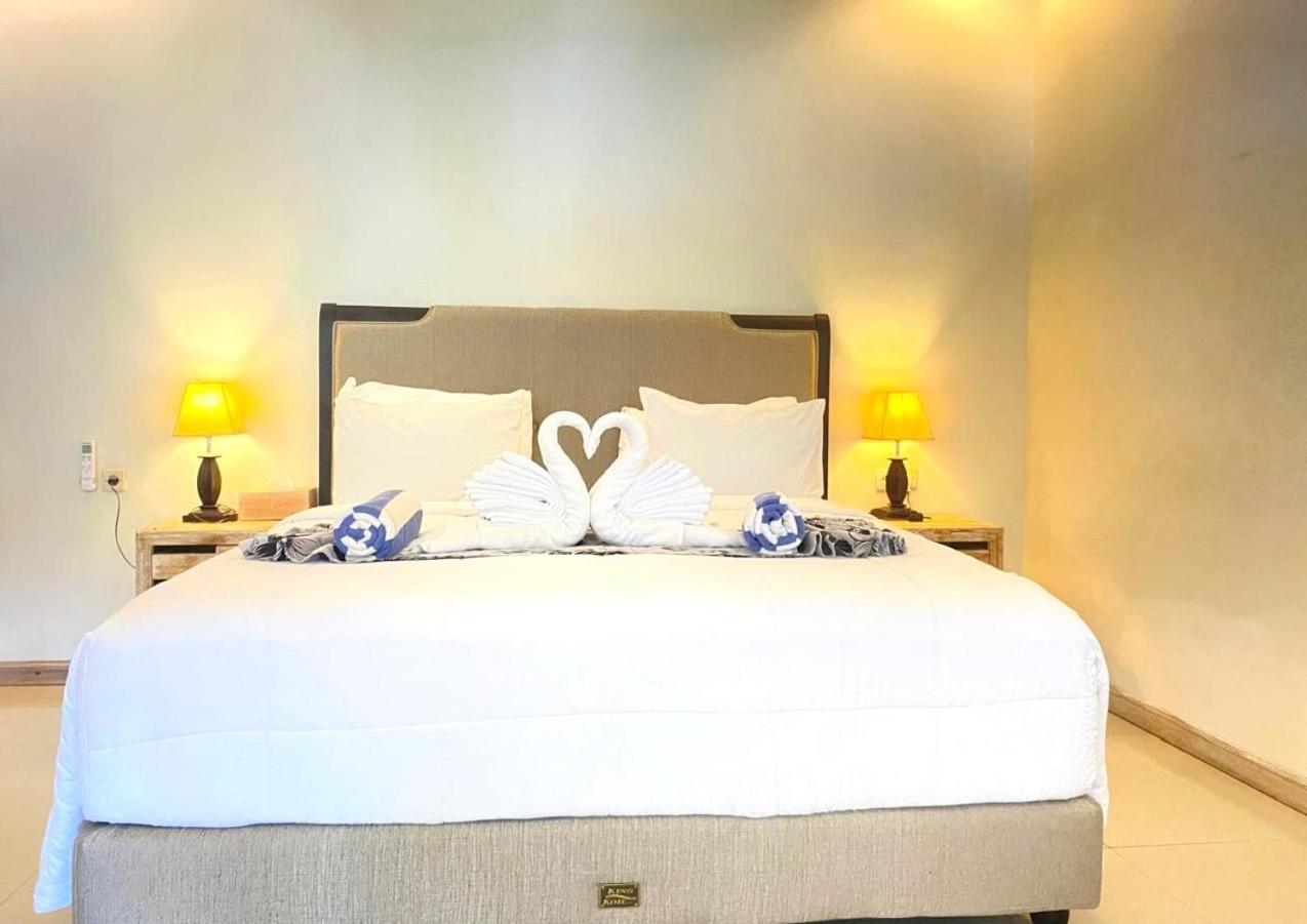 Solaluna Beach Homestay Amed Eksteriør billede