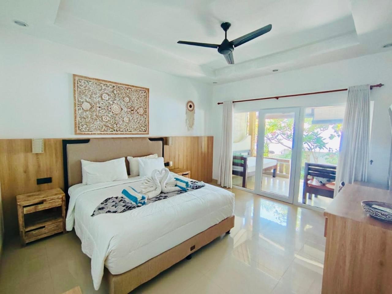 Solaluna Beach Homestay Amed Eksteriør billede